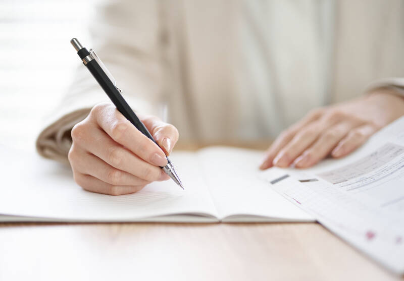 新入中途社員が研修を受けている写真